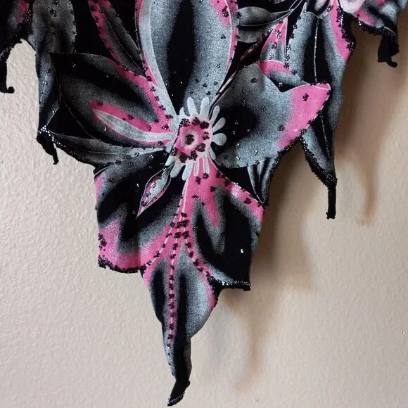 VOICE Backless Black/Pink/White Hibiscus 🌺 Flower Tank with Sequins Women's M - Picture 4 of 9
